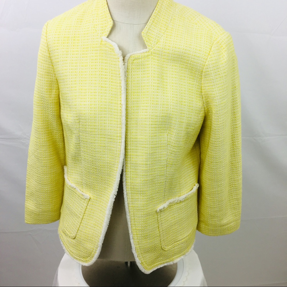 Loft woman’s yellow size medium blazer. Open front